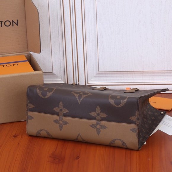 Louis Vuitton Shopping Bag Tote Presbyopia Lady - Picture 4 of 9